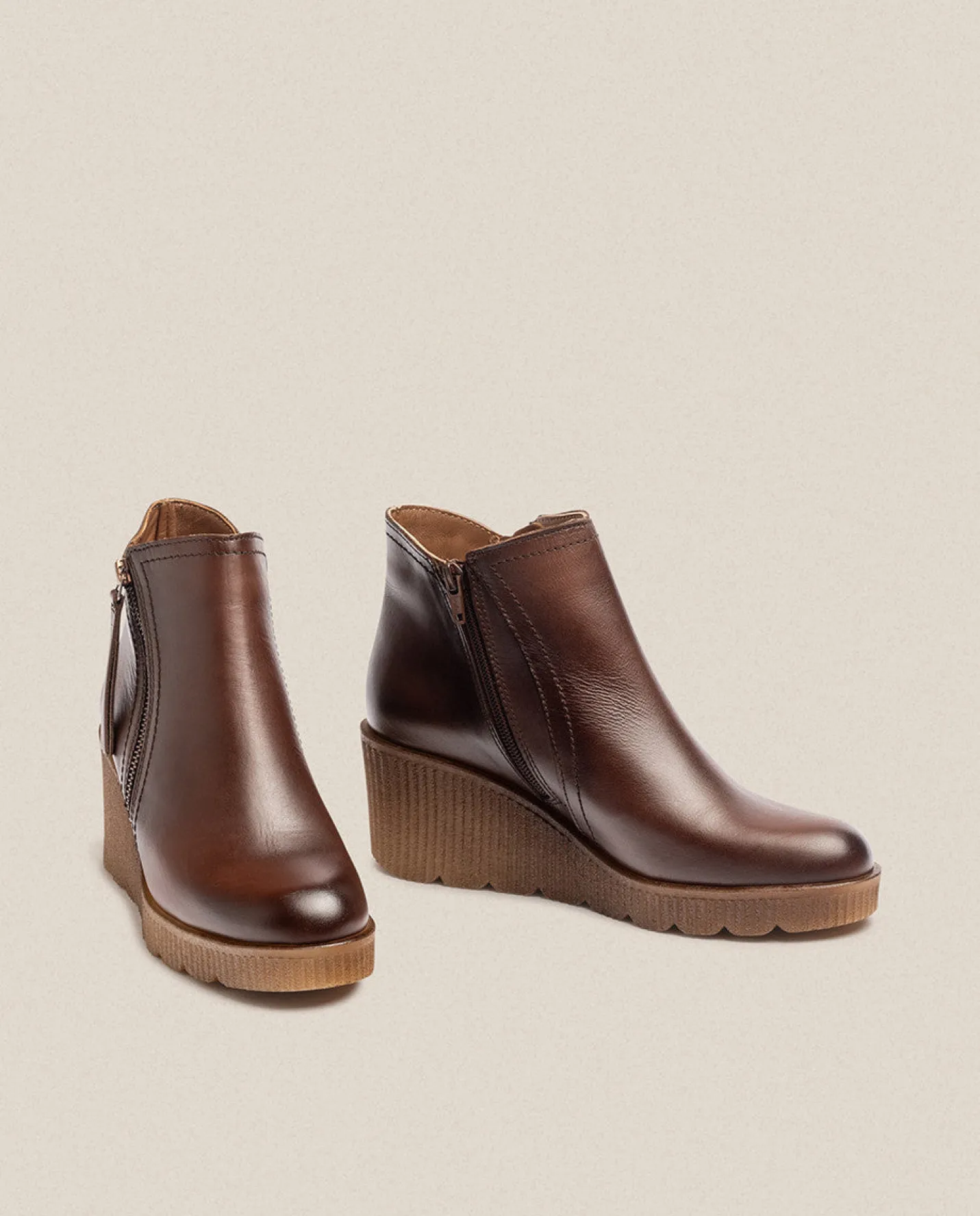 botn_de_cua_madona_marrn_4-1.webp Yokono Botín De Cuña MADONA-007 Marrón | Mujer Botines