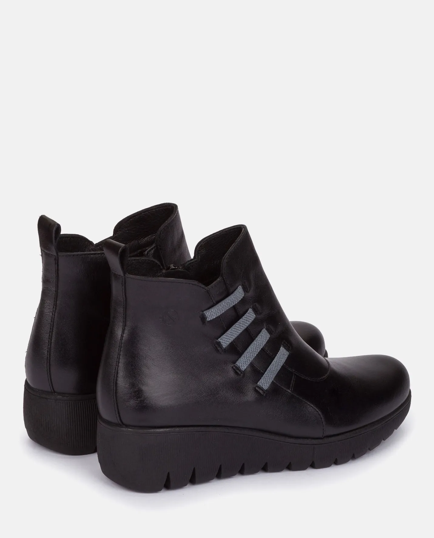 botn_plano_atenas__negro_3.webp Yokono Botín Plano Atenas 033 Negro | Mujer Botines