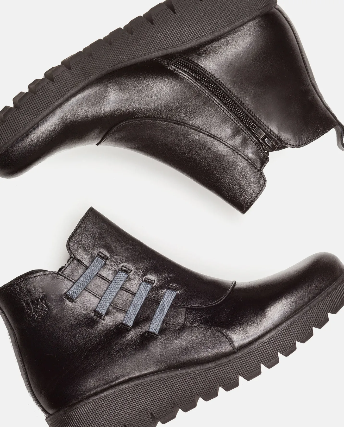 botn_plano_atenas__negro_4.webp Yokono Botín Plano Atenas 033 Negro | Mujer Botines