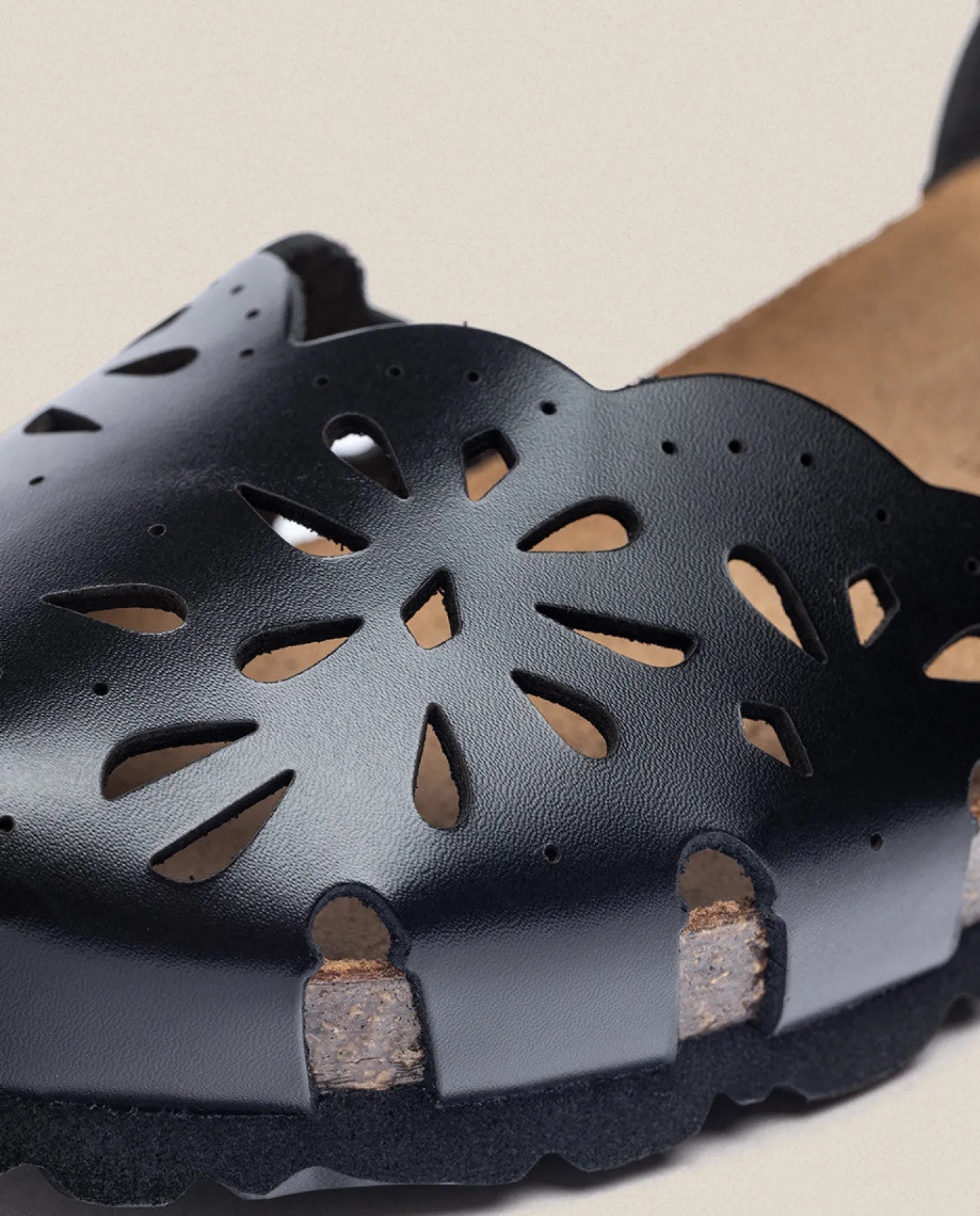 sandalia_de_cua_monaco__n_3.webp Yokono Sandalia De Cuña Monaco 047 Negro | Mujer Sandalias De Cuña